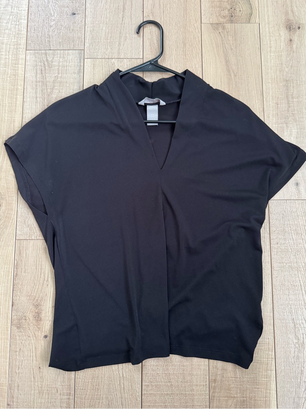 H&M Black V-Neck Dolman Sleeve Top